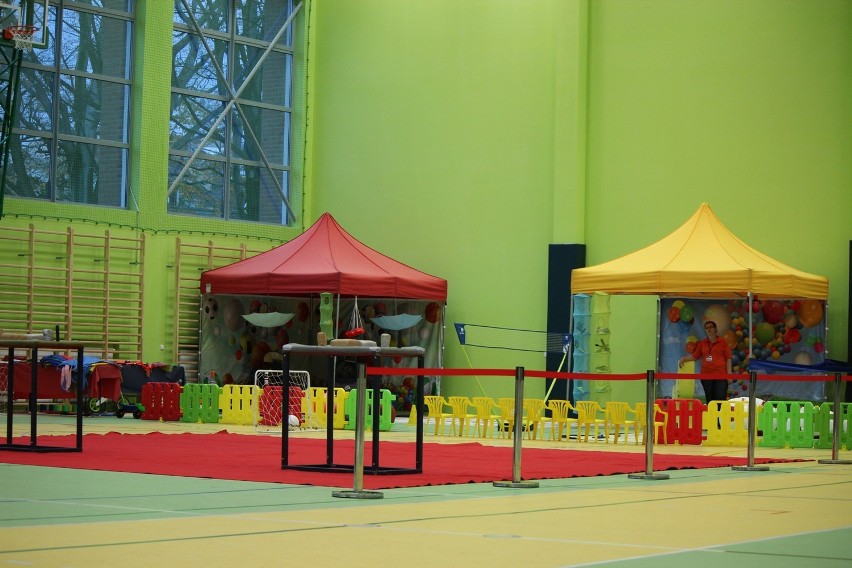 Pudzianowski w Gliwicach. Na otwarciu hali byli też futboliści i zawodnicy sumo