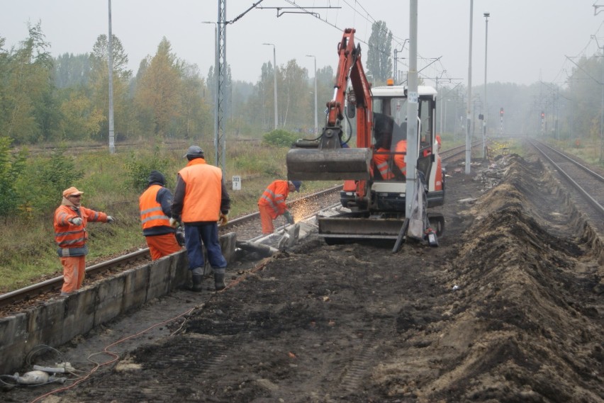 Remont peronu dąbrowskiego dworca potrwa do końca tego roku