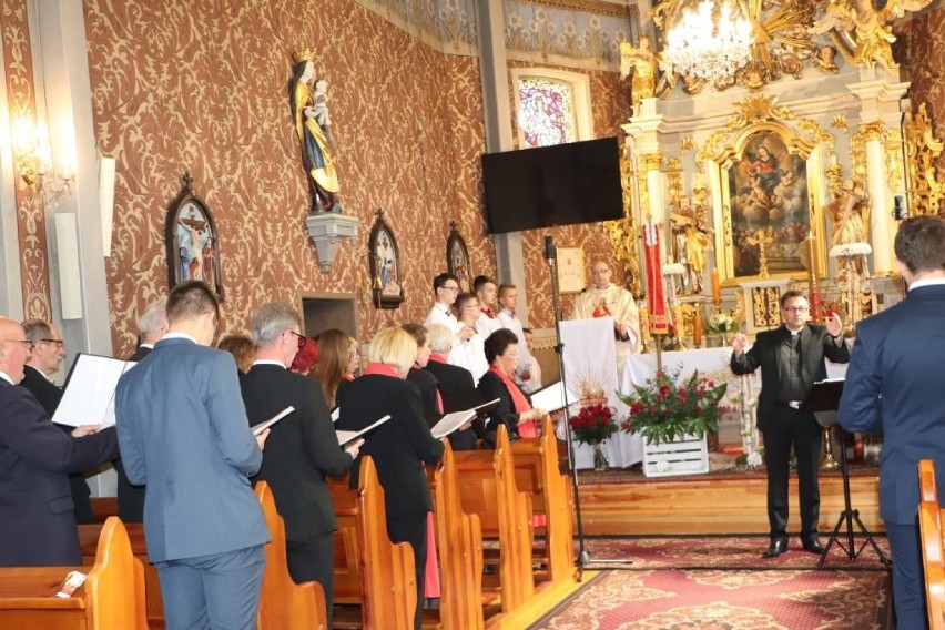 Gmina Blizanów. Chór Prymasowski z Gniezna wystąpił w...