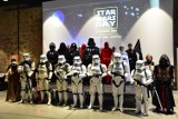 Star Wars Day 2024 w Żninie. Tak było na spotkaniu fanów Gwiezdnych Wojen w Cukrowni. Zdjęcia i wideo 