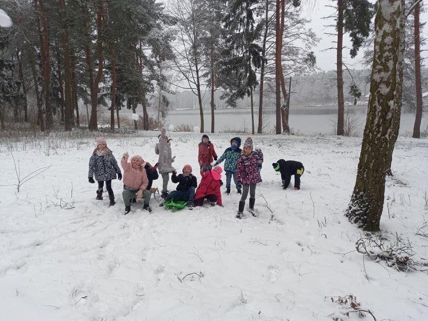 ZSP Nądnia. SP Nowa Wieś Zbąska. Klasa III - zajęcia z...