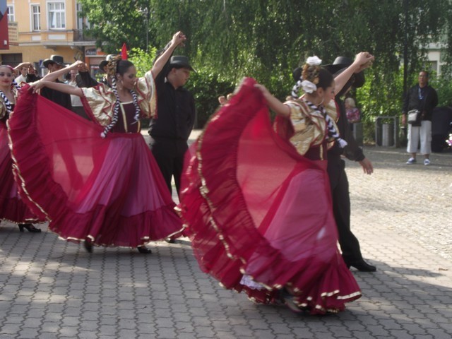 Międzynarodowe święto folkloru we Wronkach - Integracje 2012