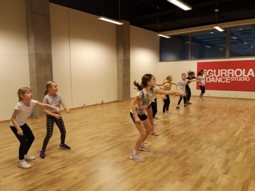 SP3 w Sycowie rozpoczęła współpracę z Egurrola Dance Studio (GALERIA)