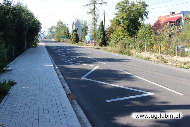 Kończą drogę w Niemstowie. Drugi etap pracy wystartował