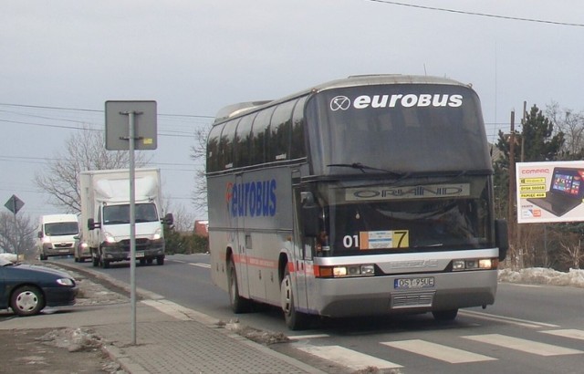 Na 10 przejściach dla pieszych w ciągu drogi krajowej 52 w Kętach i Bulowicach pojawi się dodatkowe oświetlenie