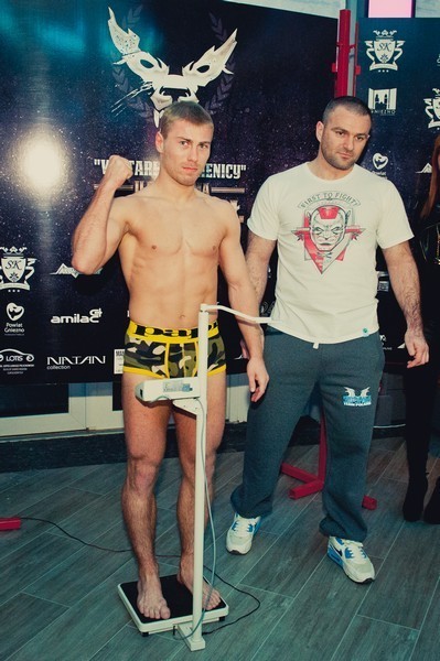 Program:
Walka Wieczoru:

84 kg.: Marcin Bandel (8-2) vs....