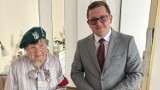 Sławno: Kapitan Zofia Piec otrzymała Złoty Krzyż Zasługi nadany przez prezydenta RP