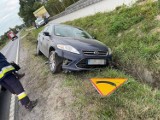 Gmina Żnin. W Bożejewiczkach kierowca motoroweru nie ustąpił pierwszeństwa. Doszło do zderzenia z fordem 