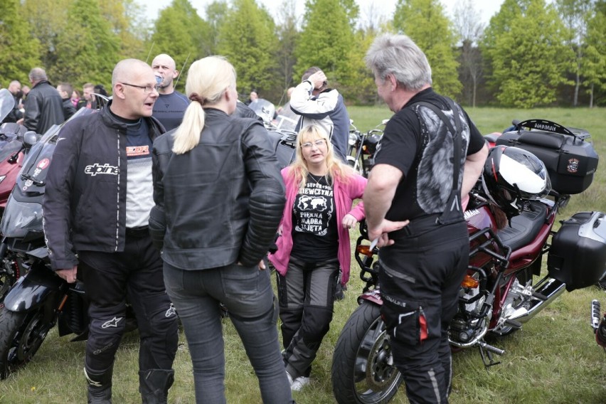Ponad 10 tysięcy motocyklistów spotkało się na XII Ogólnopolskim Otwarciu Sezonu Motocykli i Pojazdów Zabytkowych w Licheniu [FOTO, CZĘŚĆ 2]