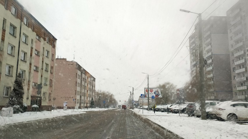 Śnieżyca opanowała Sosnowiec, Czeladź, Będzin i Dąbrowę...