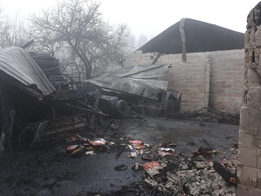 Poważny pożar w Łyśniewie Sierakowickim - straty sięgają pół miliona złotych