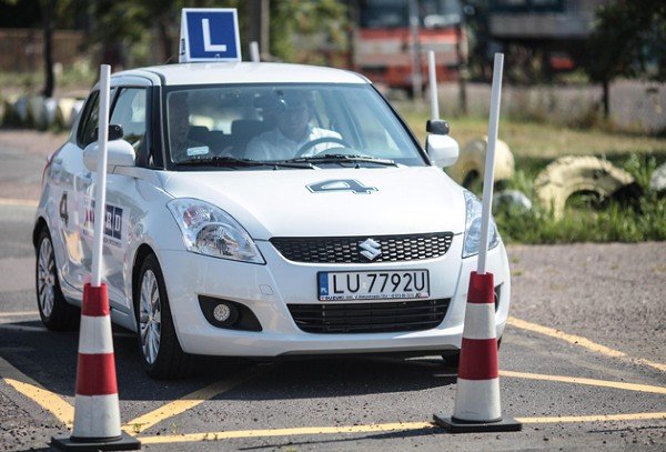 Zobacz suzuki swift, na którym będziesz zdawał egzamin w