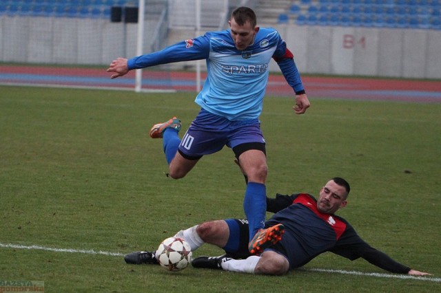 GOL 42 - Paweł Komorowski głową 1:0 
GOL 46 - Paweł Komorowski 2:0 
GOL 58 - Radosław Kuciński, trafienie samobójcze 2:1