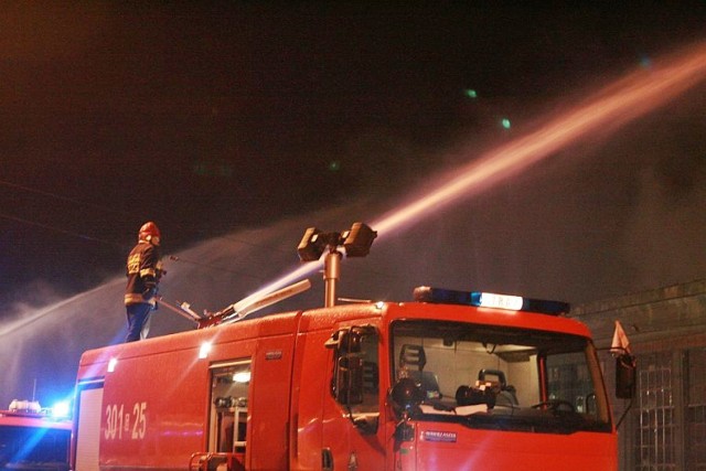 Wieczorem 19 stycznia spłonęła jedna z hal Stoczni Gdańskiej.