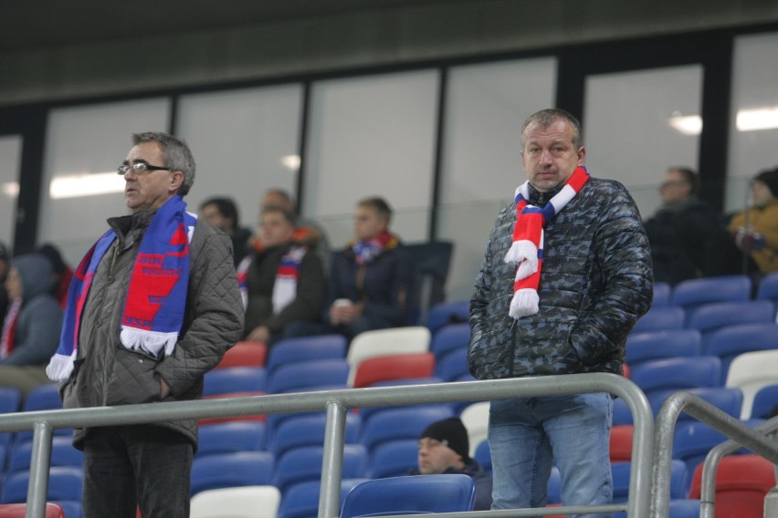 Górnik Zabrze - Zagłębie Lubin. Race i przerwany mecz [ZDJĘCIA KIBICÓW]