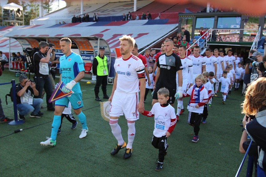 Górnik Zabrze - Piast Gliwice 1:0 Pora na śląskie derby! LIVE, NA ŻYWO, WYNIK