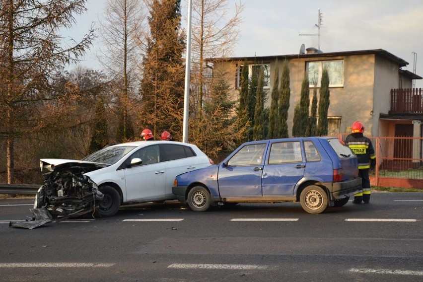 Wypadek w Jastrzębiu: zderzenie trzech samochodów