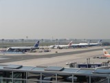 Lotnisko we Frankfurcie nad Menem z platformy widokowej - zdjęcia