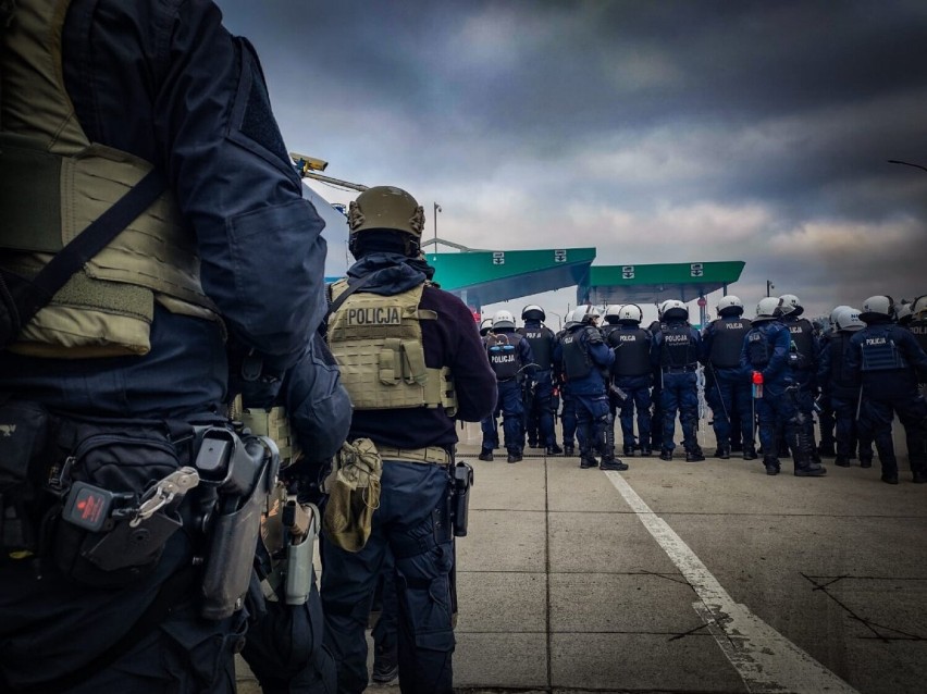 Policja na granicy polsko-białoruskiej