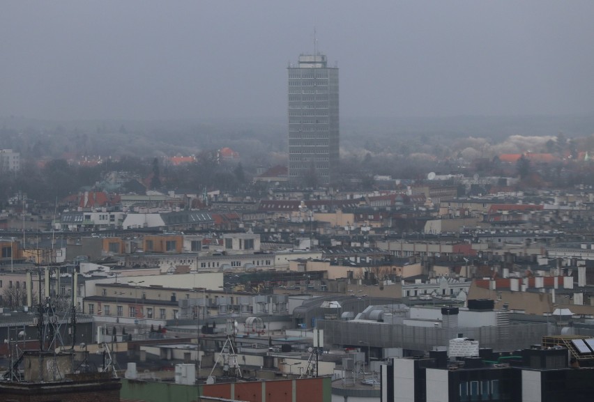 Problem ze smogiem w Szczecinie. Co o problemie myślą radni? 
