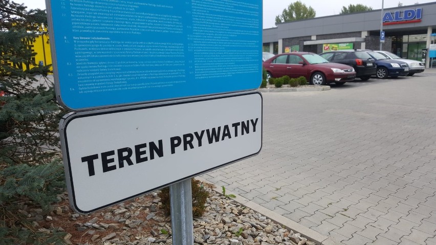 Wałbrzych: Kolejny market wprowadził bilety parkingowe (ZDJĘCIA)