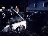Nocny pożar w Gołębiewie Wielkim (pow. gdański). Płonął samochód osobowy! ZDJĘCIA