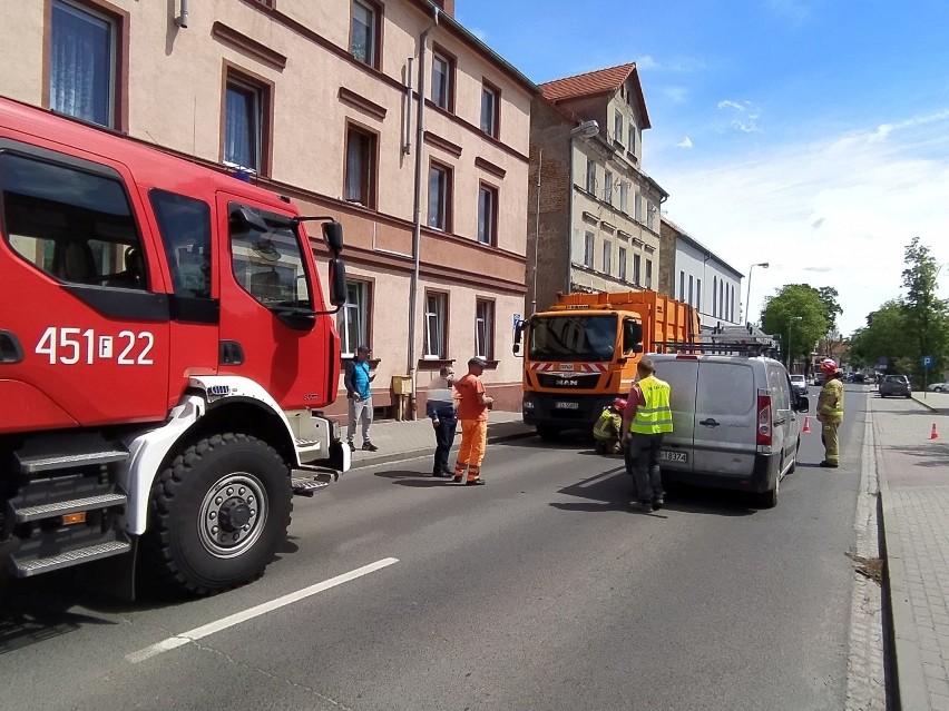 Na miejsce zadysponowano 2 zastępy straży pożarnej