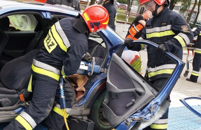 W  ub. r. wypadki najczęściej zdarzały się na drogach powiatu w piątki