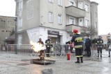 Pokaz prawidłowego gaszenia pożarów w wykonaniu strażaków z KP PSP w Grodzisku! [ZDJĘCIA]
