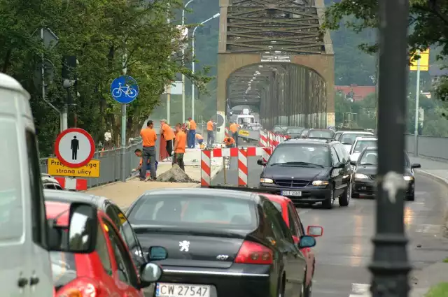 To będzie kolejny już remonty mostu stalowego na Wiśle we Włocławku. Wcześniejsze miały miejsce w latach 2007-2008 oraz 2017-2018