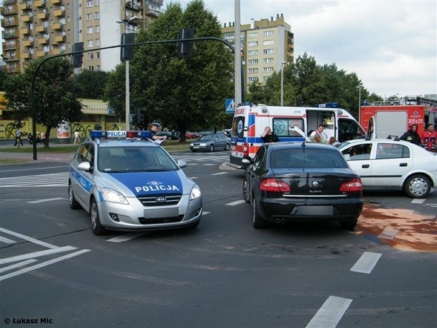 nie ustąpił pierwszeństwa przejazdu kierowcy opla astry....