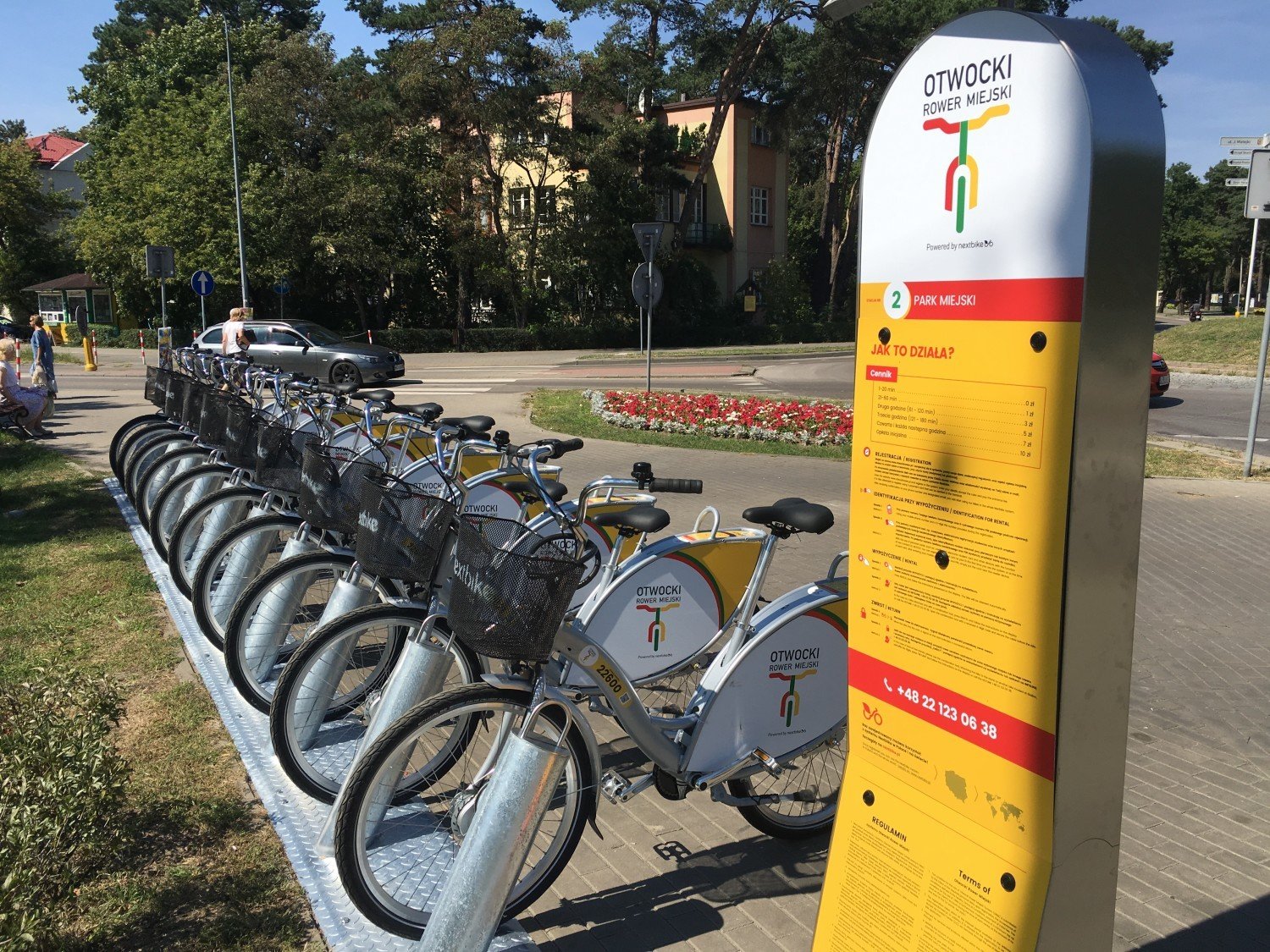 Otwocki Rower Miejski. Został uruchomiony w kluczowych punktach miasta i  można już z niego korzystać | Warszawa Nasze Miasto