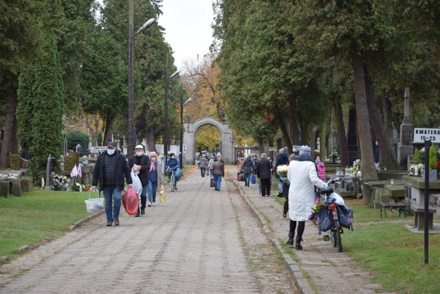 Cmentarz Kule w Częstochowie, 29 października 2020 roku