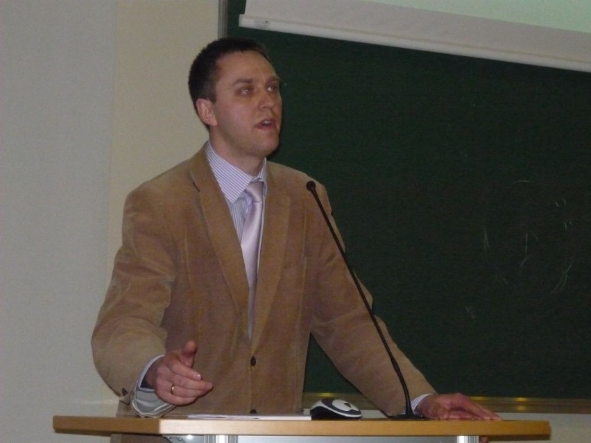 dr Mieszko Ciesielski