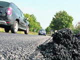 Racibórz: Zrywali asfalt z wyremontowanej Gliwickiej