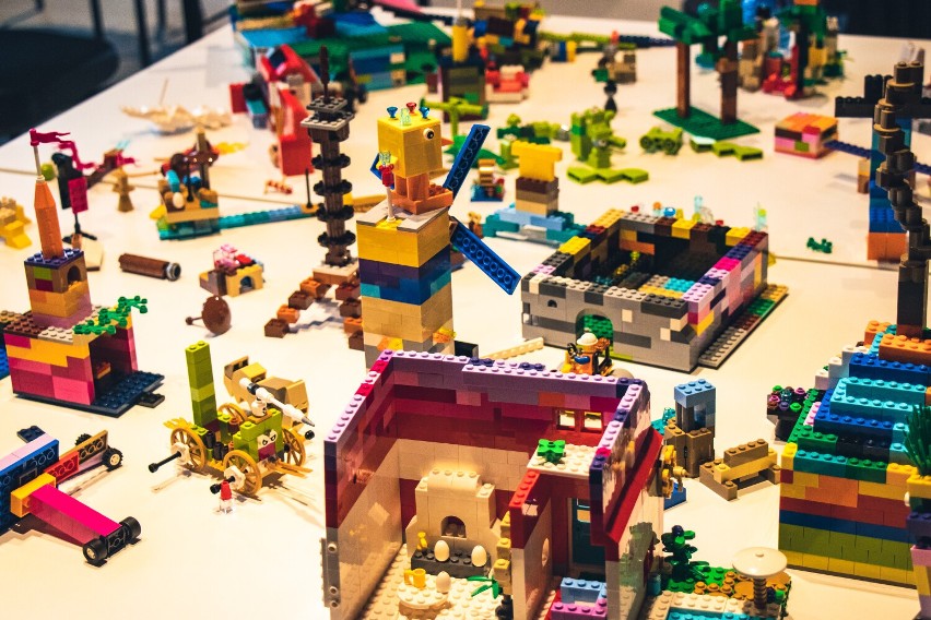 Warsztaty LEGO z Mistrzem LEGO® Masters Polska w Stargardzkim Centrum Nauki FILARY