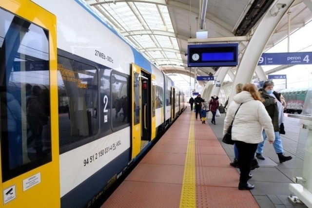 Na trasie Gliwice-Katowice występują utrudnienia na kolei