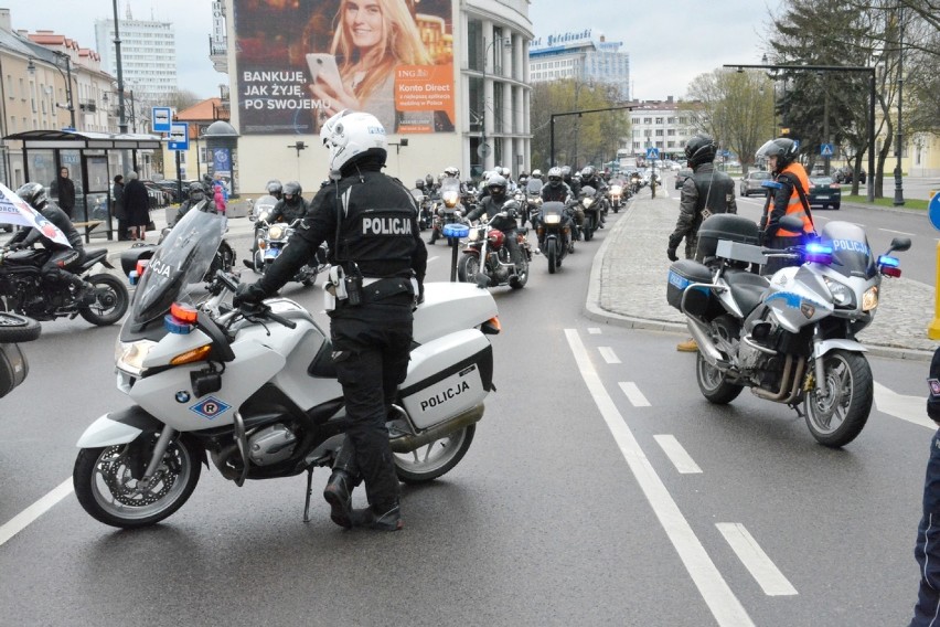 W akcję promującą krwiodawstwo włączyli się białostoccy...