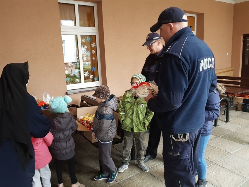 Kłodzcy policjanci odwiedzili Dom Dziecka    