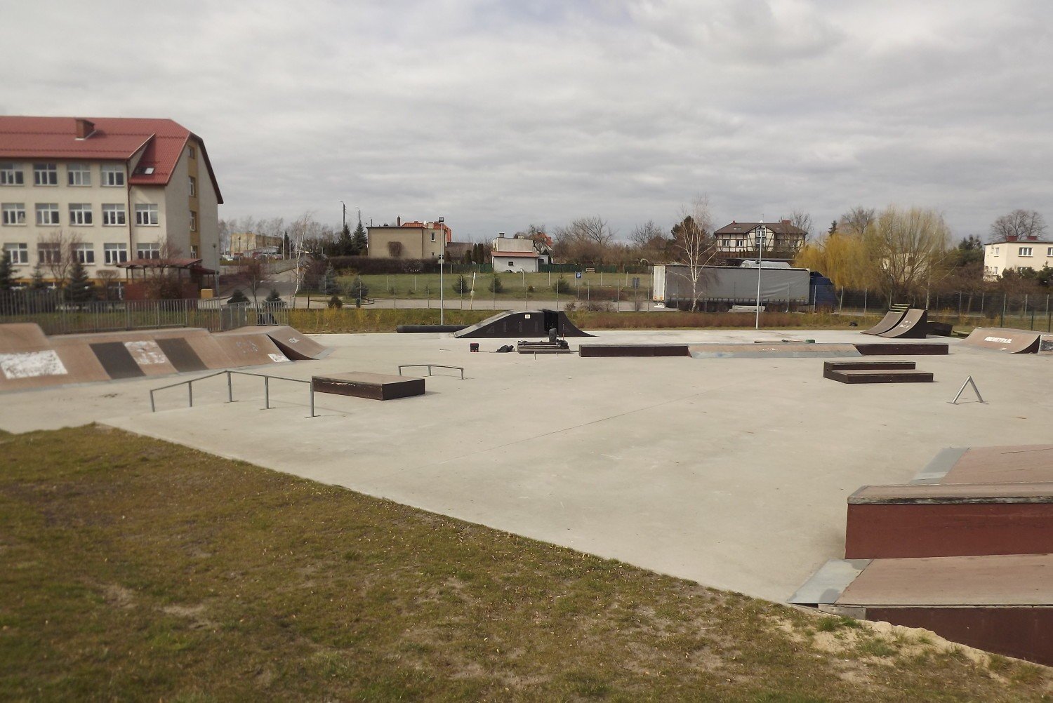Demontuja Urzadzenia Na Skateparku W Kowalewie Pomorskim Sprawdzilismy Dlaczego Golub Dobrzyn Nasze Miasto