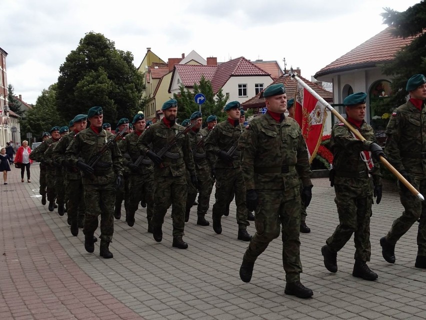Dziś w Chełmnie, przy Grobie Nieznanego Żołnierza, uczczono...