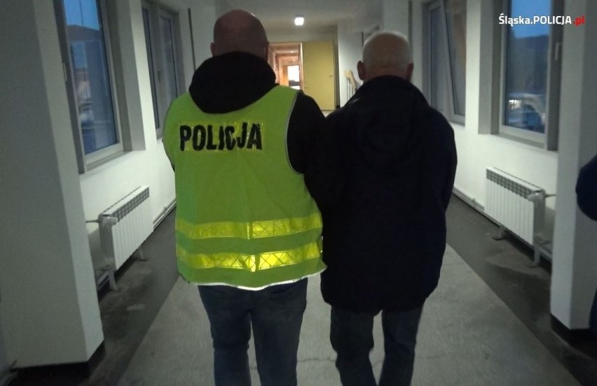 Nielegalny hazard w Częstochowie, Dąbrowie Górniczej i Zawierciu. Policja zatrzymała kolejne osoby 