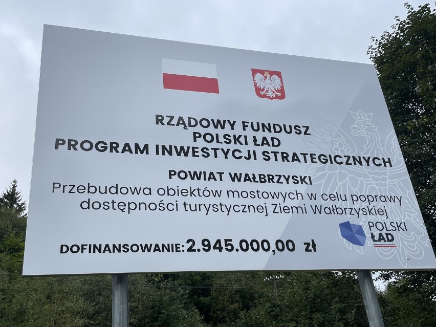 Otwarcie wyremontowanego mostu w Kolcach w gminie Głuszyca z...