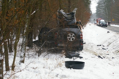 Wypadek drogowy na trasie Krzyżowiec - Jezierzyce Kościelne