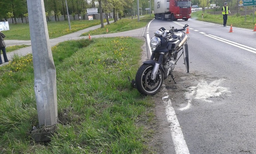 Kórnik-Śrem: wypadek motocyklistów. Droga była zablokowana