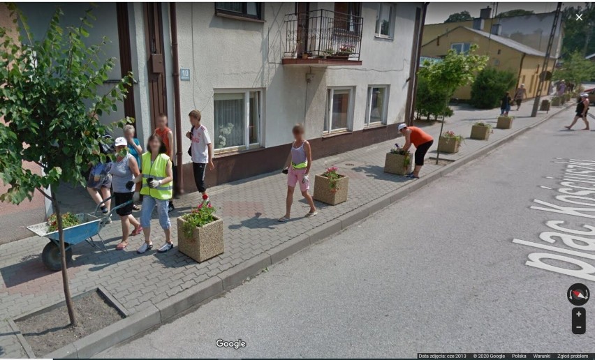 Moda na ulicach Kikoła i Skępego. Stylizacje mieszkańców Kikoła i Skępego na zdjęciach z Google Street View [zdjęcia]