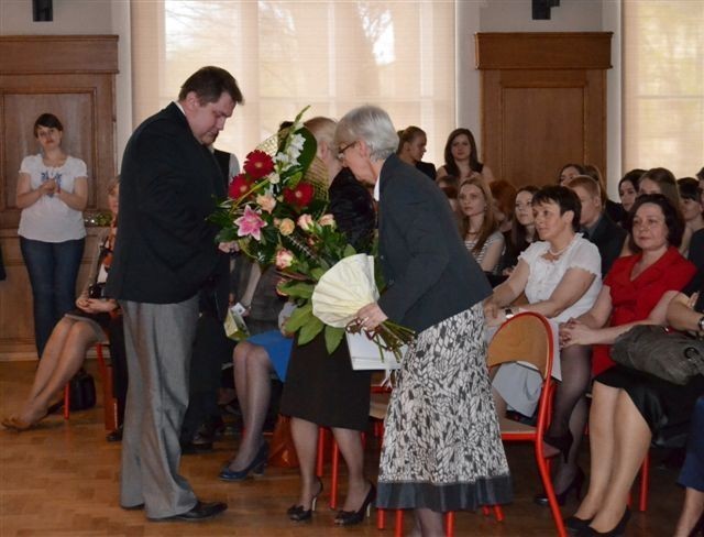 Malbork: Zakończenie roku szkolnego klas trzecich w I LO im. Henryka Sienkiewicza