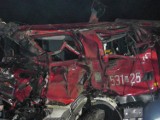 Wypadek w Świdniku: Wóz strażacki dachował, strażacy trafili do szpitala (ZDJĘCIA)
