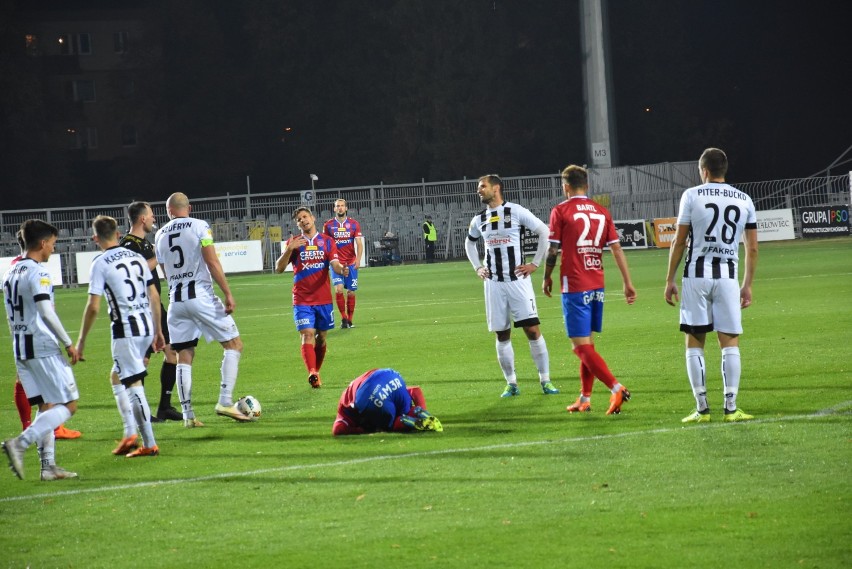 W meczu na szczycie I ligi Raków pokonał Sandecję ZDJĘCIA