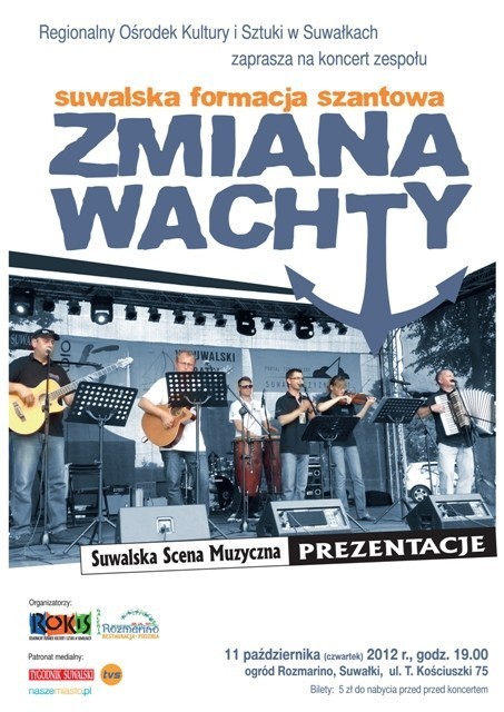 ZMIANA WACHTY
Suwalska Formacja ZMIANA WACHTY działa od 2006 roku. Od samego początku skład zespołu tworzy od 5 do 8 osób. Zespół wykonuje współczesną piosenkę żeglarską zabarwioną folkiem polskim, francuskim i irlandzkim. Utwory są zabarwione tanecznymi rytmami żywej polki, bujającej bossa-novy, a także klimatycznymi balladami oraz tradycyjnym śpiewem a'capella. Repertuar zespołu to utwory autorskie, które są efektem wydania pierwszej płyty zespołu pod nazwą "Wigierski Rejs", która została wydana w lipcu 2010 roku. Zespół z powodzeniem koncertuje na terenie Suwałk, Suwalszczyzny oraz w różnego rodzaju tawernach żeglarskich i portach żeglarskich. Jak co roku ZMIANA WACHTY uświetnia swoimi występami cykliczne imprezy na Suwalszczyźnie: "Suwalski Maraton Szantowy" oraz "Regaty o błękitną wstęgę Wigier" w Starym Folwarku. Na koncertach grupa wspomaga się również znanymi piosenkami żeglarskimi we własnych aranżacjach i opracowaniach. Do najważniejszych osiągnięć zespołu można zaliczyć podwójną nagrodę, czyli zajęcie II miejsca oraz Nagrody Publiczności na XXIV Festiwalu Piosenki Żeglarskiej "KOPYŚĆ 2008" w Białymstoku oraz zdobycie I miejsca na Festiwalu "Jeziorak Szanty" w Iławie w 2009 roku oraz udział w konkursie na "Shanties 2010" w Krakowie.